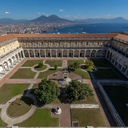 Donna Lena Relais Napoli Bed & Breakfast Bagian luar foto