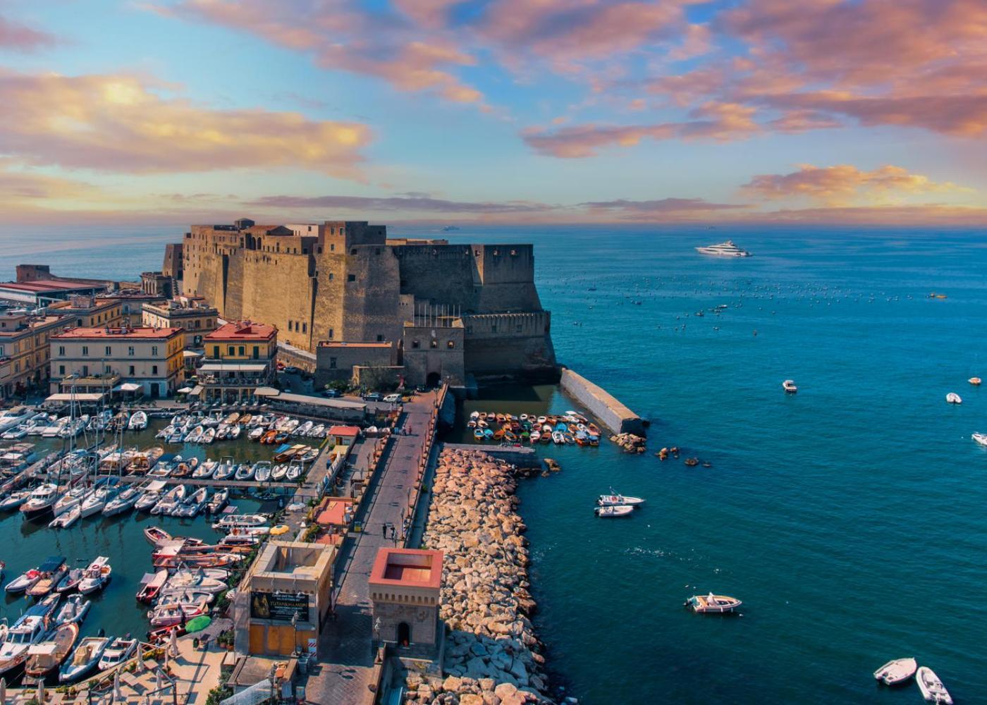 Donna Lena Relais Napoli Bed & Breakfast Bagian luar foto