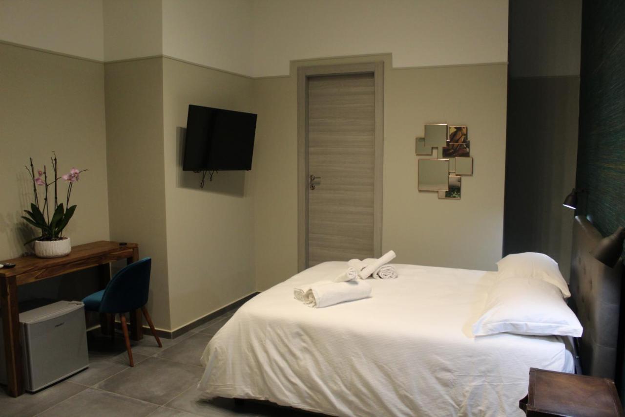 Donna Lena Relais Napoli Bed & Breakfast Bagian luar foto