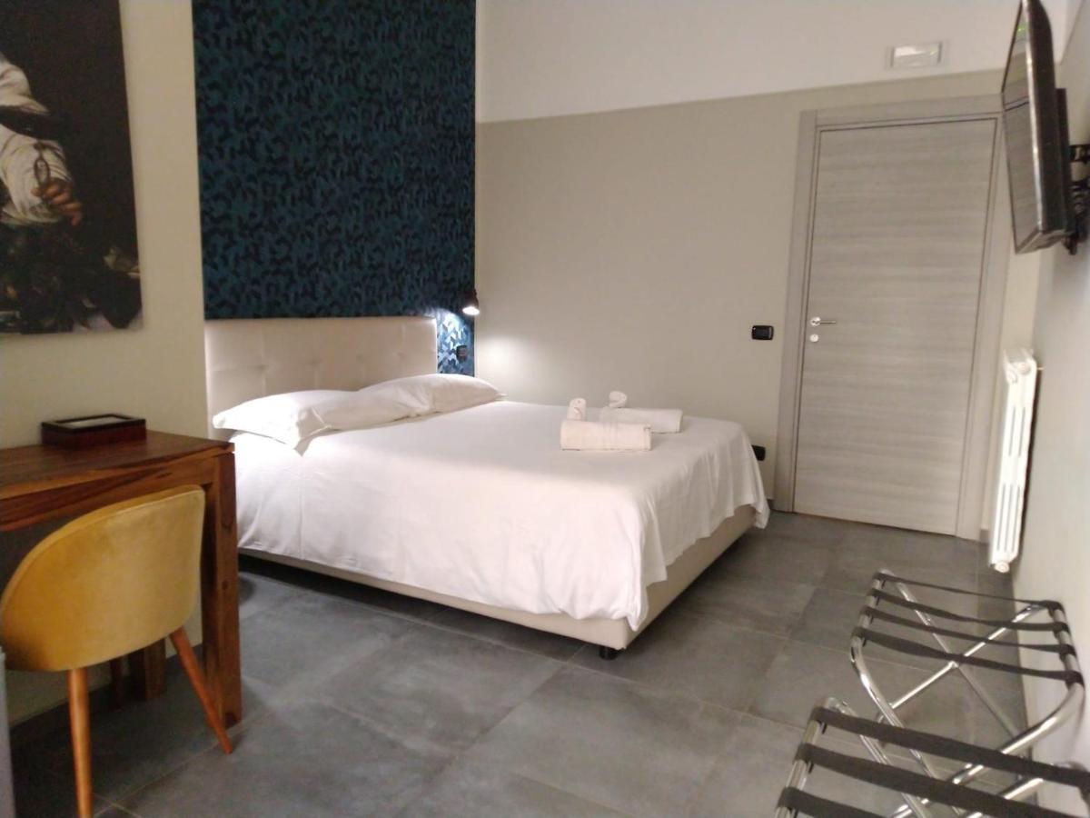 Donna Lena Relais Napoli Bed & Breakfast Bagian luar foto