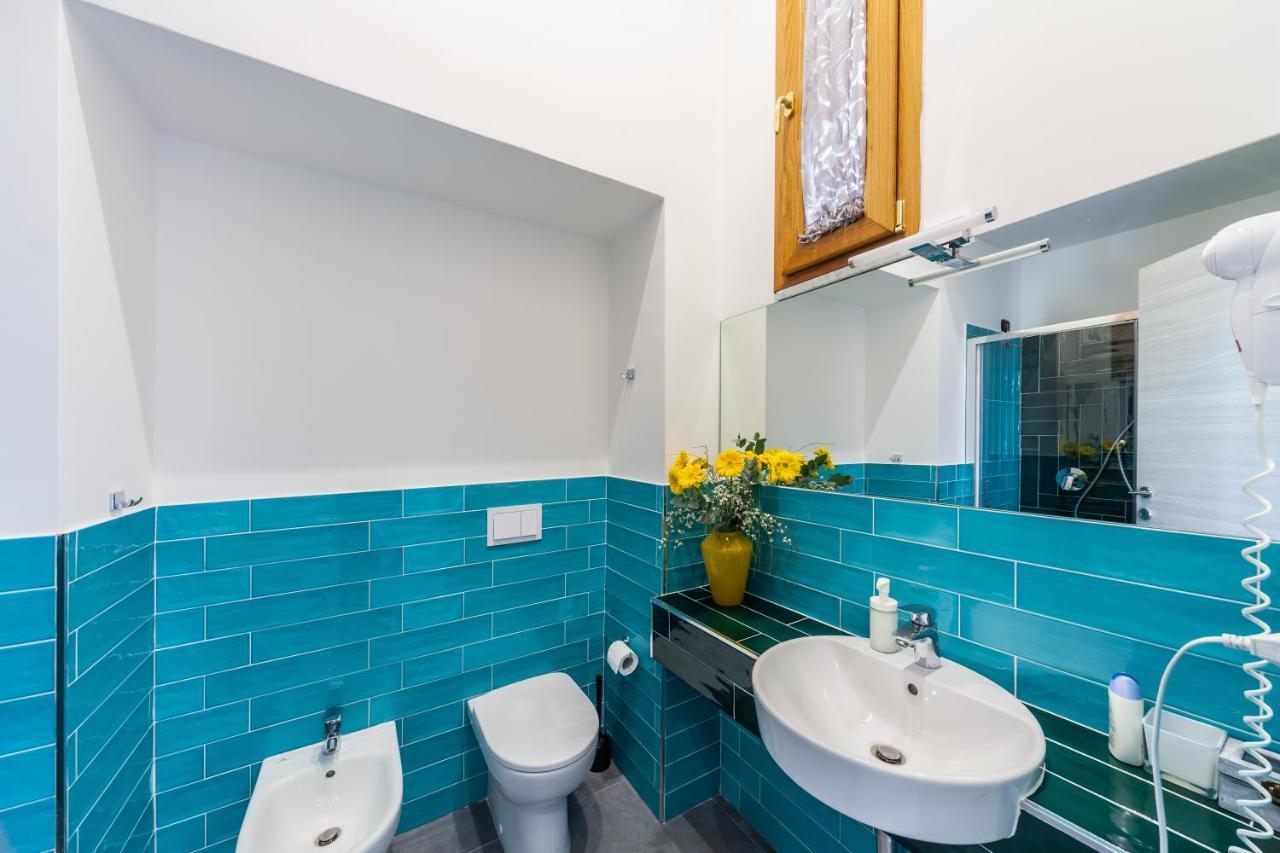 Donna Lena Relais Napoli Bed & Breakfast Bagian luar foto